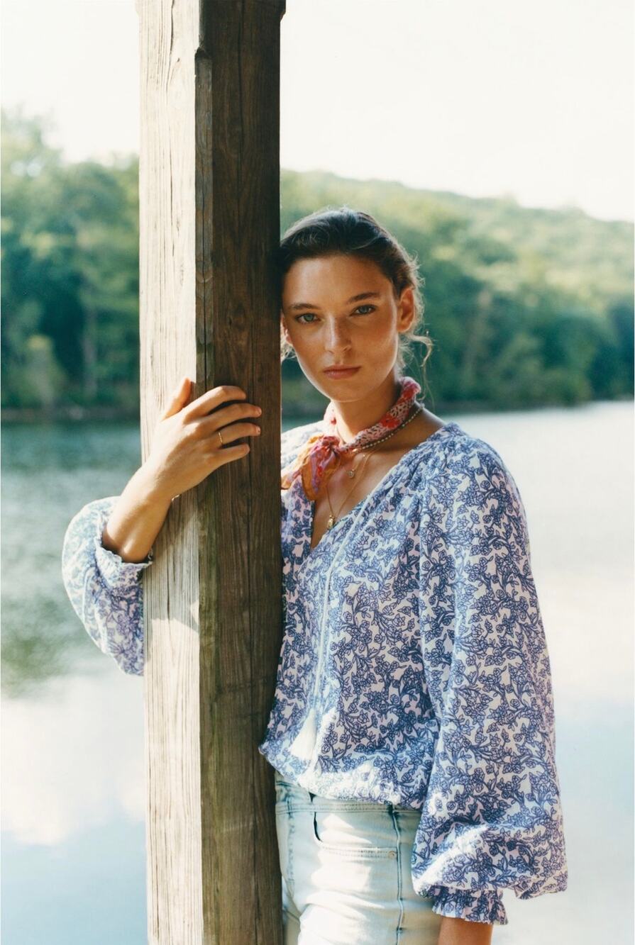 Anthropologie Porridge Elisabeth Blue Floral Cotton Peasant Blouse Shirt Size XS